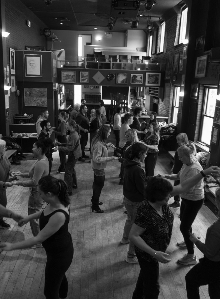 PTBO Ballroom social dancing group classes in all Latin club and ballroom styles, singles, couples and beginners welcome